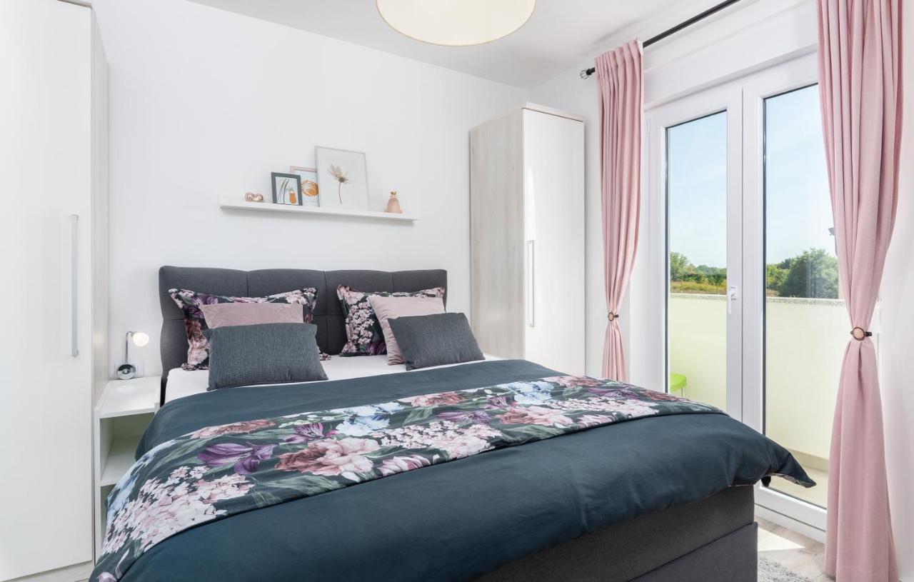 Apartments Amore Fažana Εξωτερικό φωτογραφία