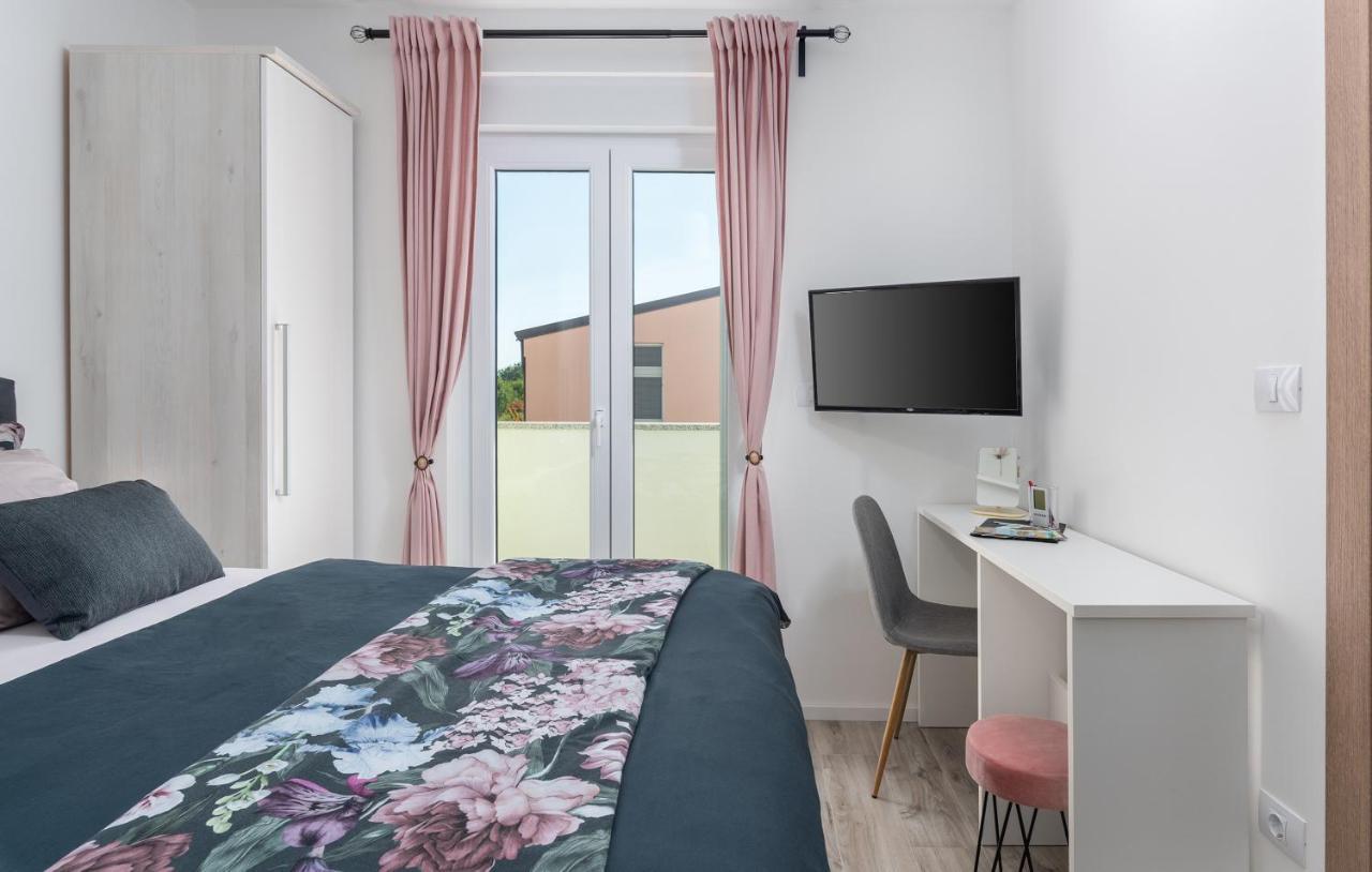Apartments Amore Fažana Εξωτερικό φωτογραφία