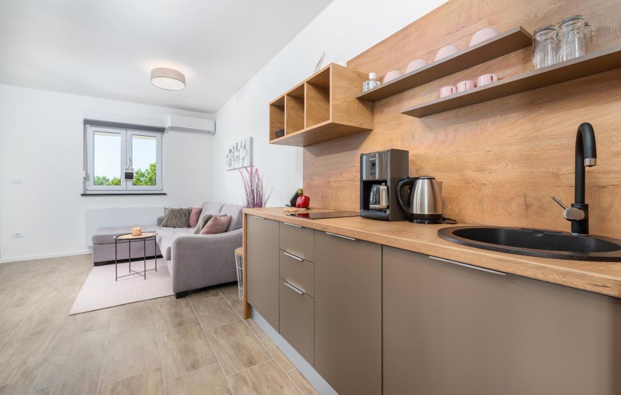 Apartments Amore Fažana Εξωτερικό φωτογραφία